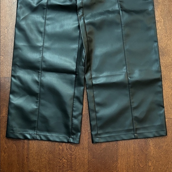 Commense Vegan Black Wide-Leg Faux Leather Pants, Size Small, NWT - Picture 5 of 11